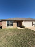 featured image of 1208 Country Club Rd