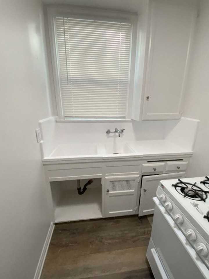 2124-2130 E Florida Street - Photo 4 of 6