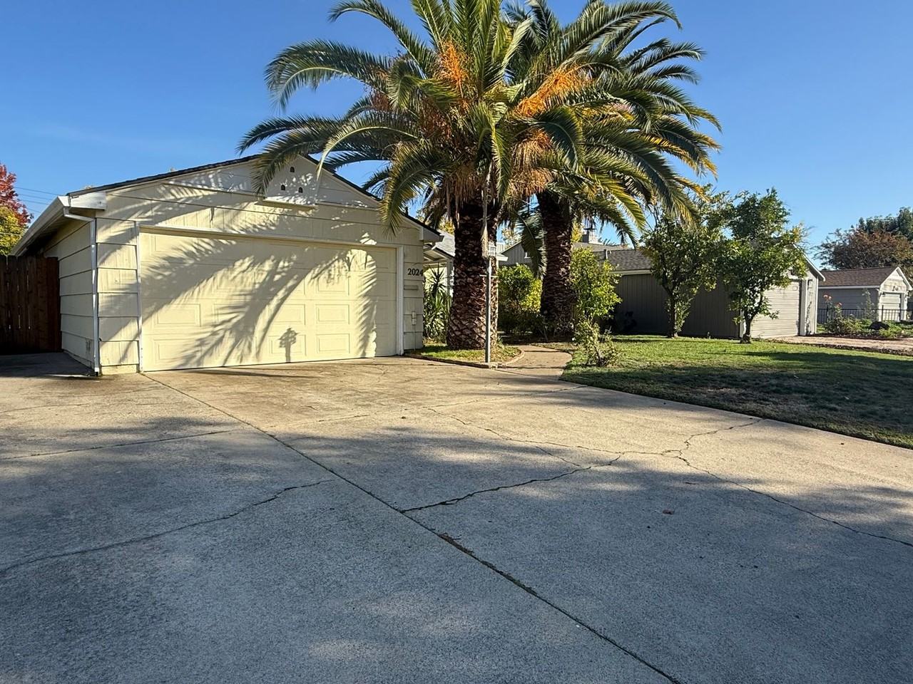 2024 Eastern Avenue - Photo 3 of 31