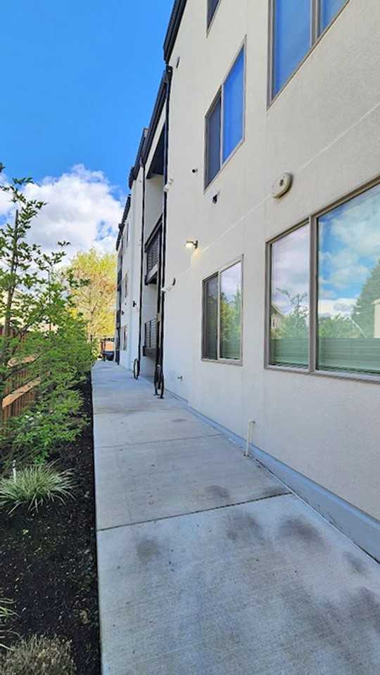 7530 N Richmond Ave #201 - Photo 4 of 22