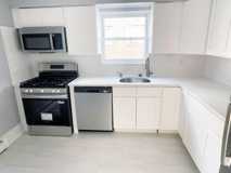Stuyvesant Commons - Lyndhurst - Photo 1 of 1