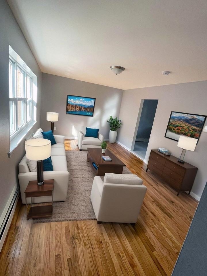 Stuyvesant Commons - Lyndhurst - Photo 3 of 9