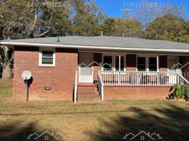 featured image of 3315 Berry Ln