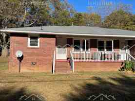 3315 Berry Ln - Photo 1 of 1