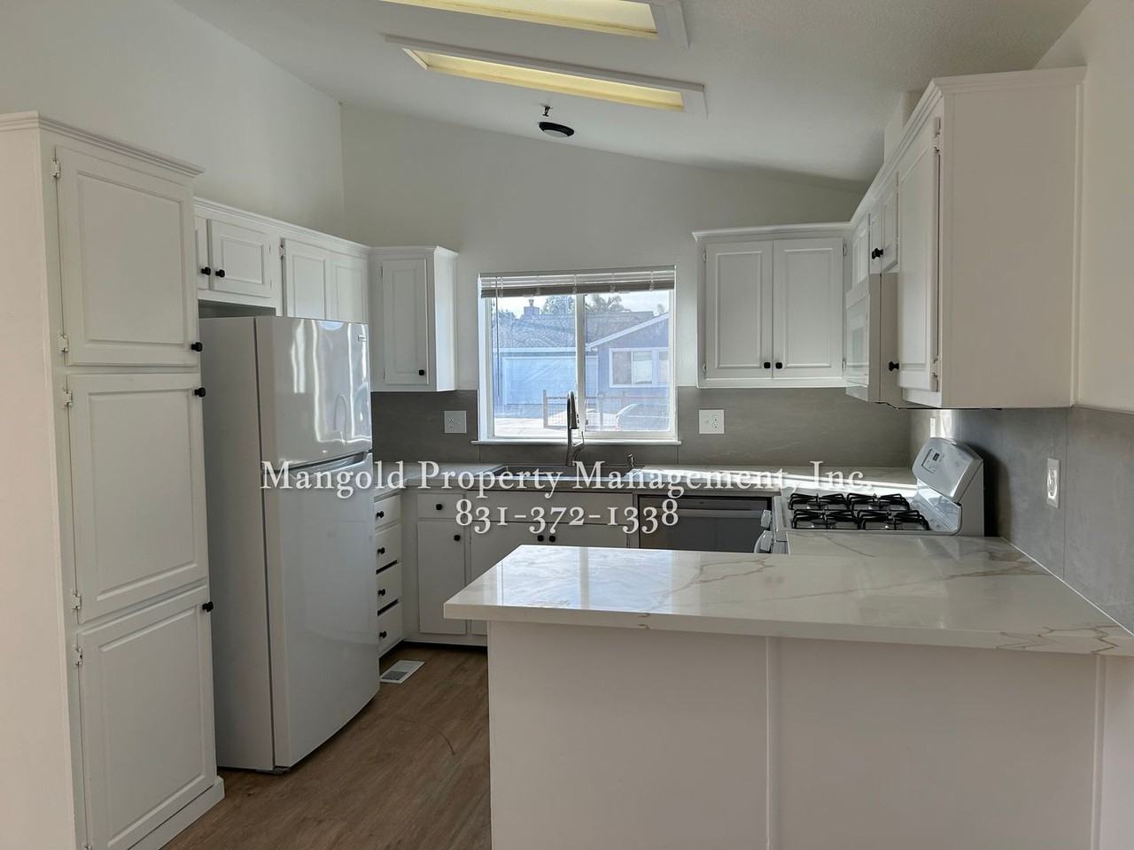 15665 Jennifer Ct - Photo 5 of 14