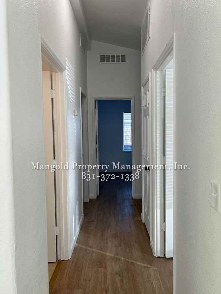 15665 Jennifer Ct - Photo 6 of 14