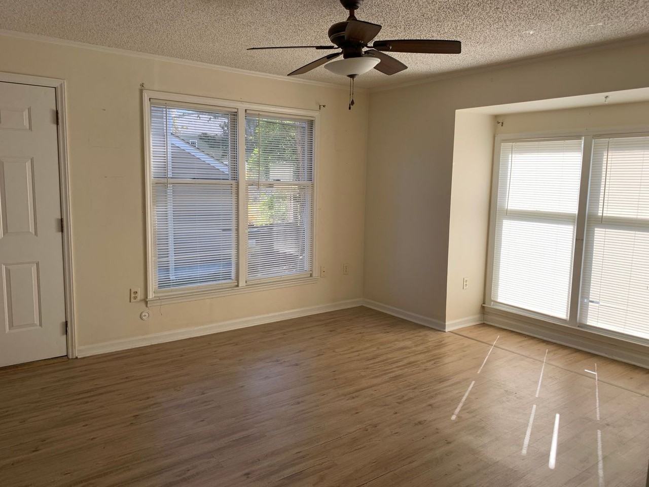 6702 Jefferson Place - Photo 5 of 14