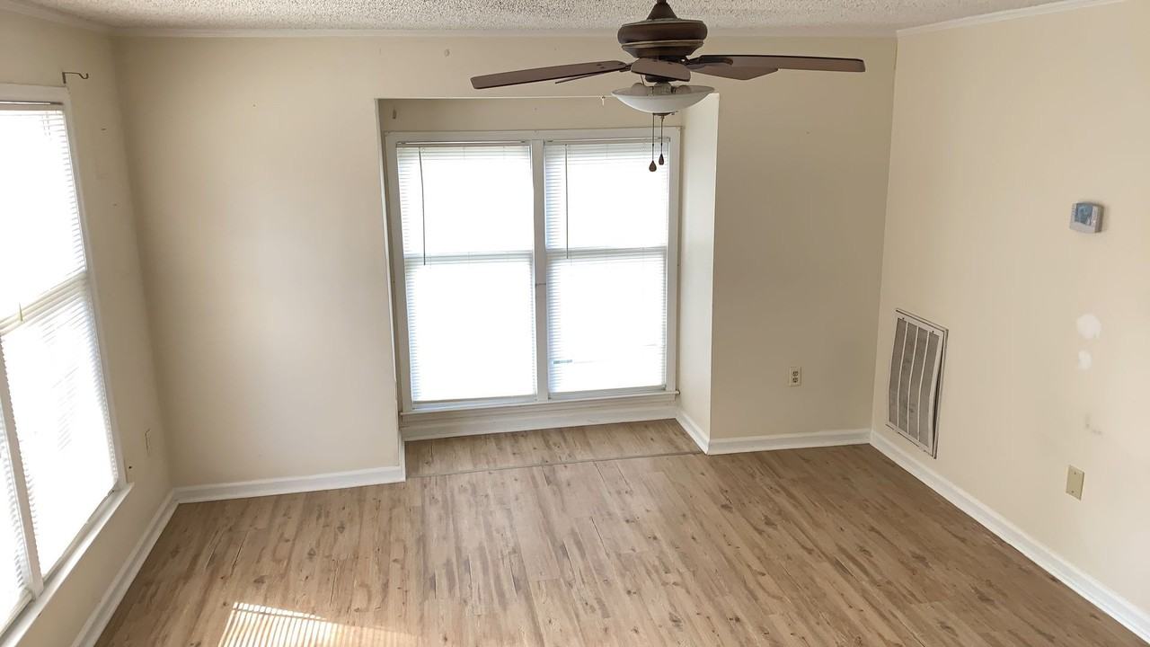 6702 Jefferson Place - Photo 6 of 14