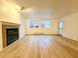 featured image of 1549 Ne 177th St