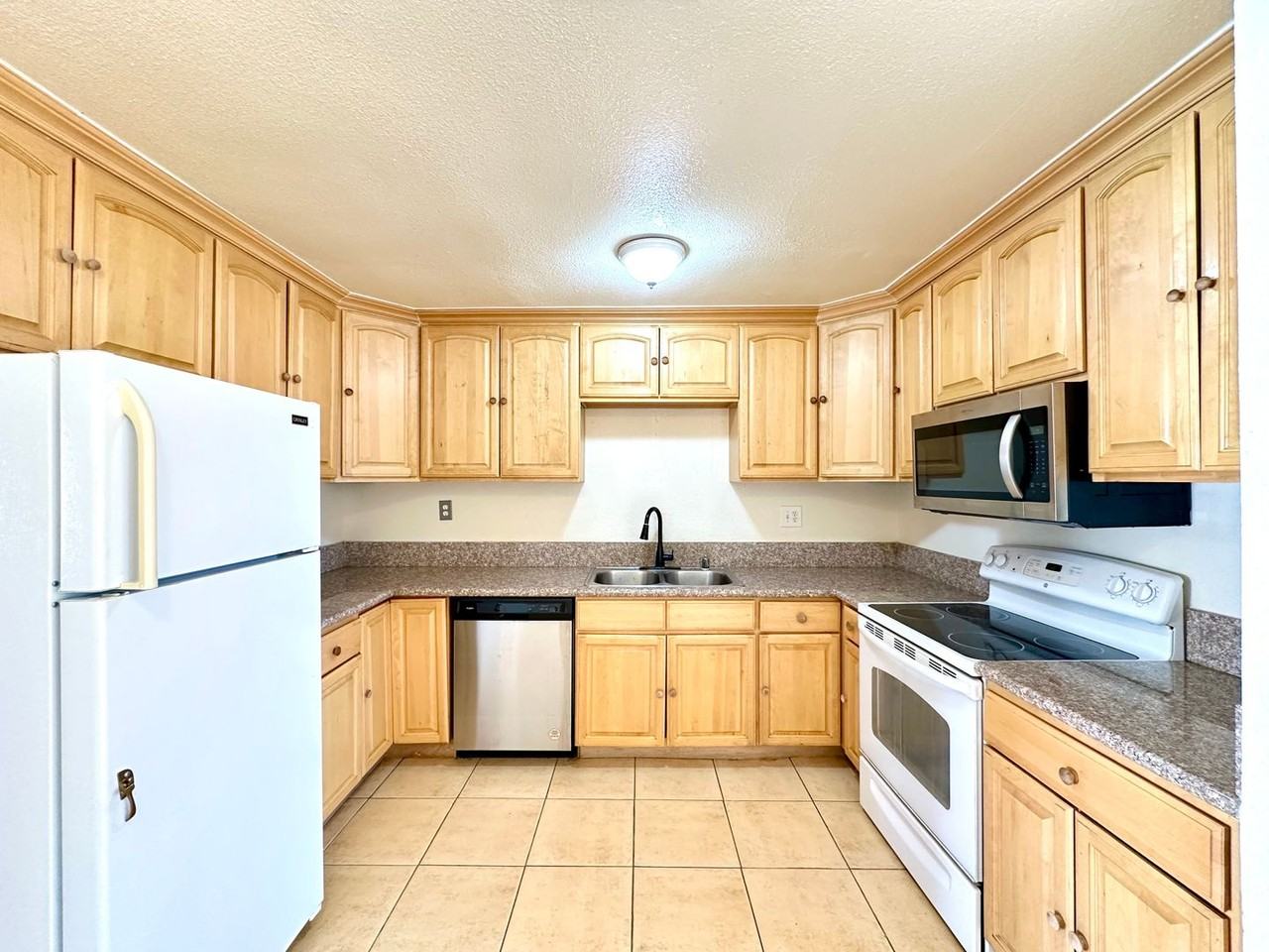 6328 Alta Drive - Photo 5 of 22