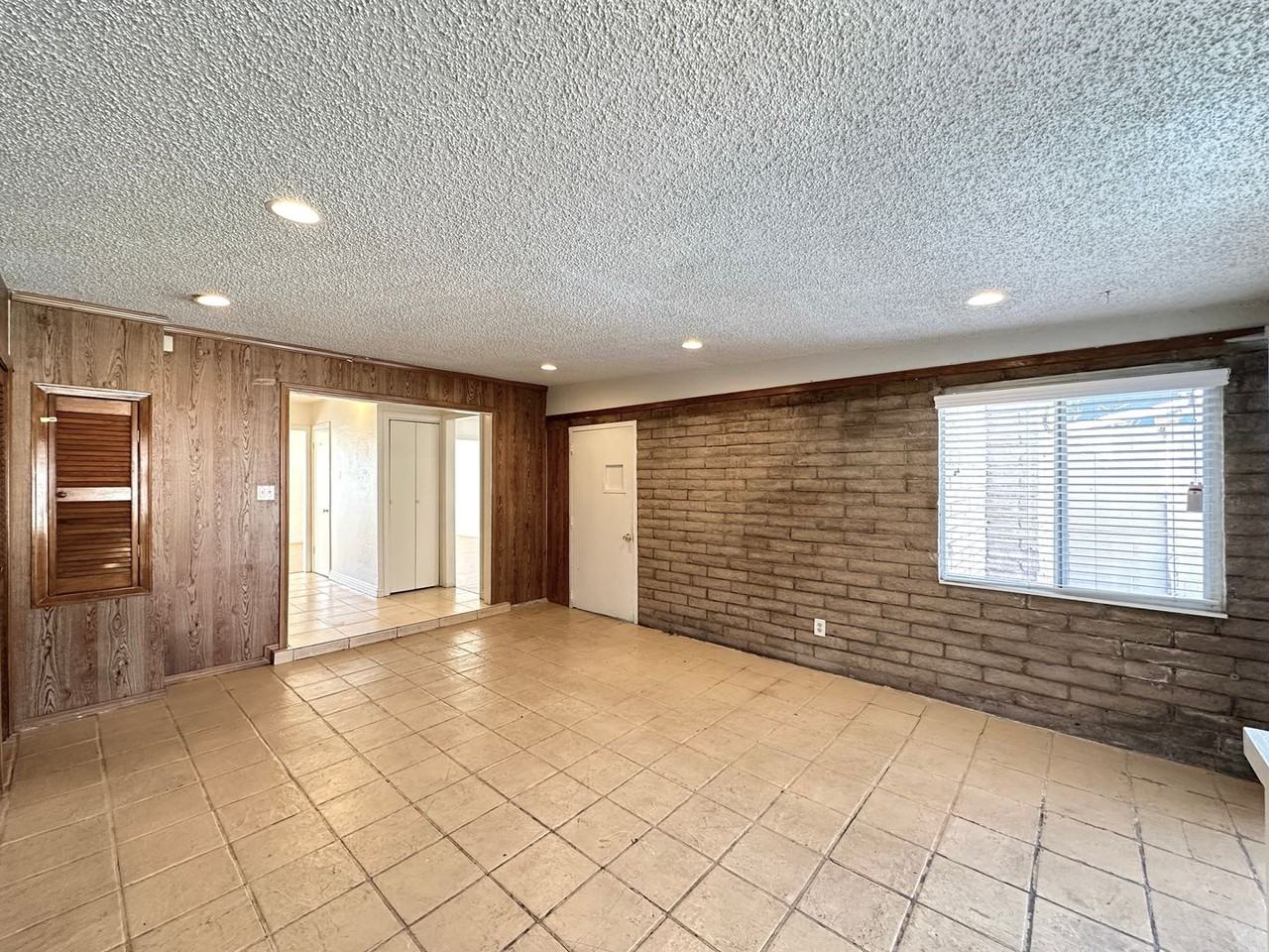 6328 Alta Drive - Photo 7 of 22