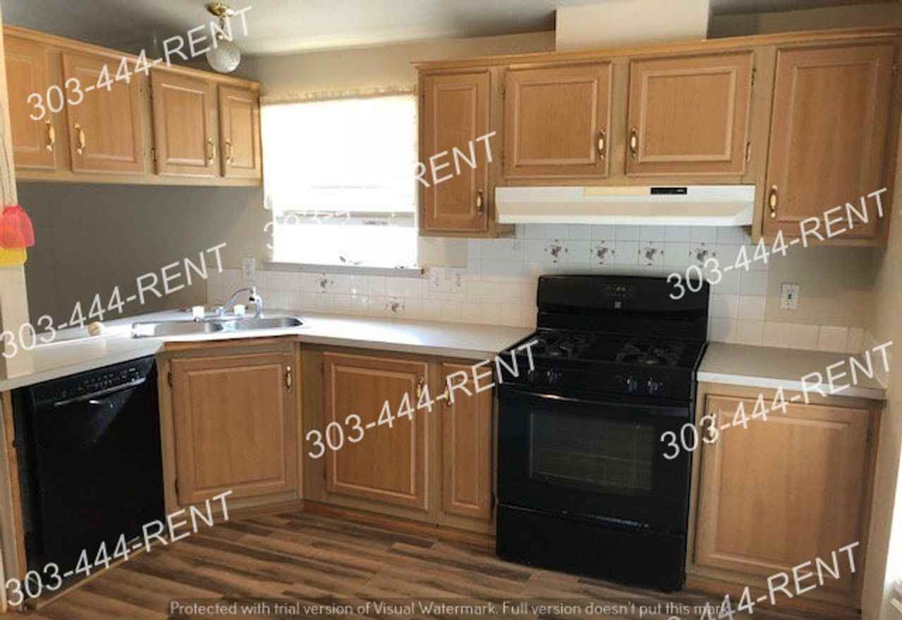 108 Beach Dr - Photo 6 of 9