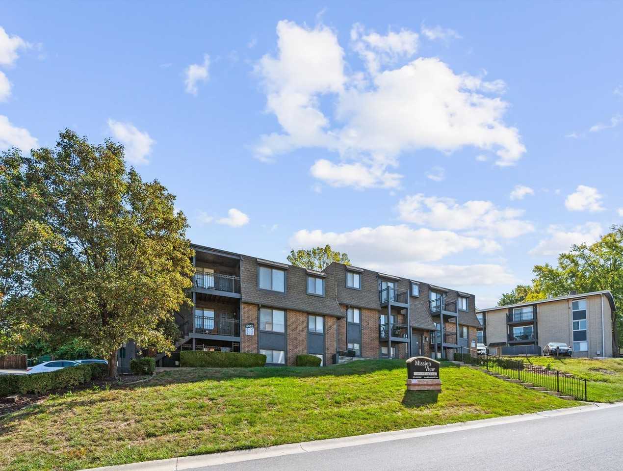 72-04 Mission View - Photo 6 of 19