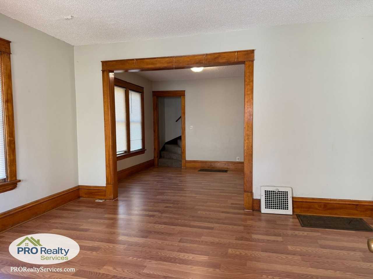 100 East 36th Street - Photo 2 of 31