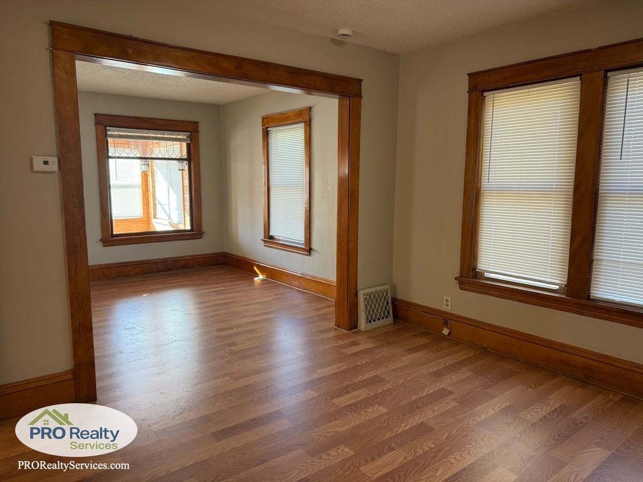 100 East 36th Street - Photo 4 of 31