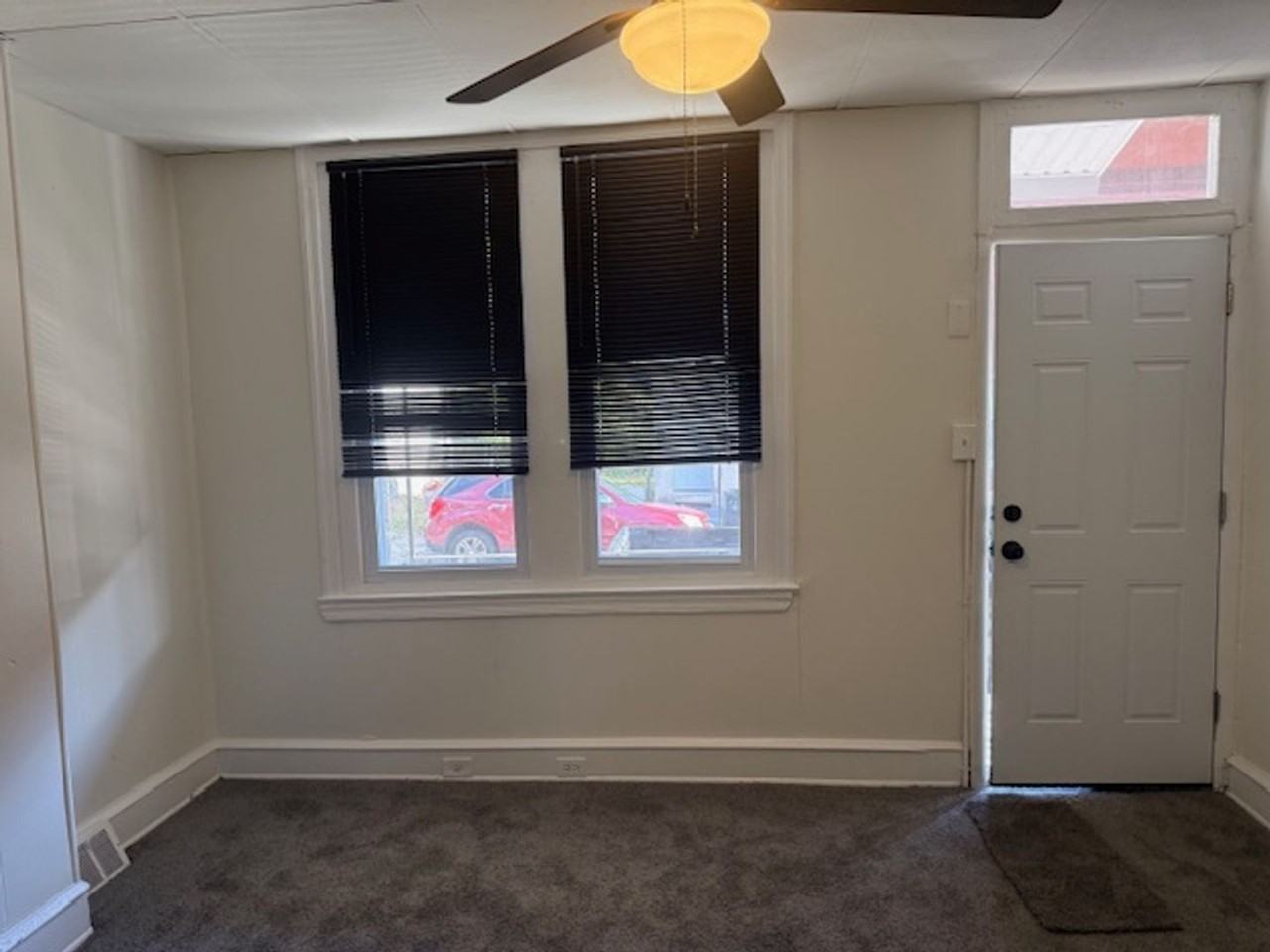 5664 Heiskell St - Photo 2 of 15