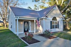 1311 Circle Dr - Photo 1 of 1