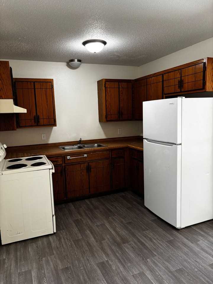 True North Apartments - Photo 3 of 14