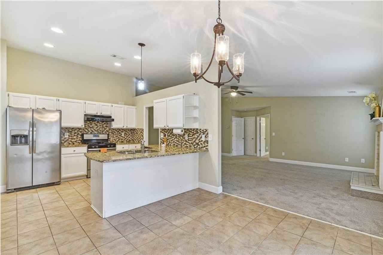 4660 Hanstedt Trce - Photo 6 of 21