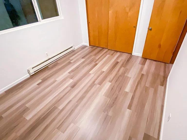 15645 42nd Ave S - Photo 7 of 14