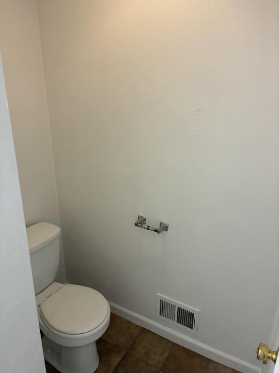 3805 Howley St - Photo 5 of 9