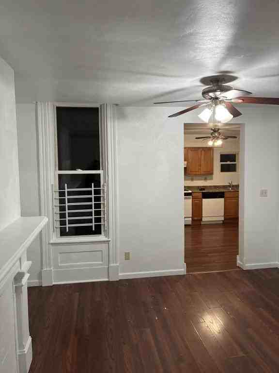 3805 Howley St - Photo 7 of 9