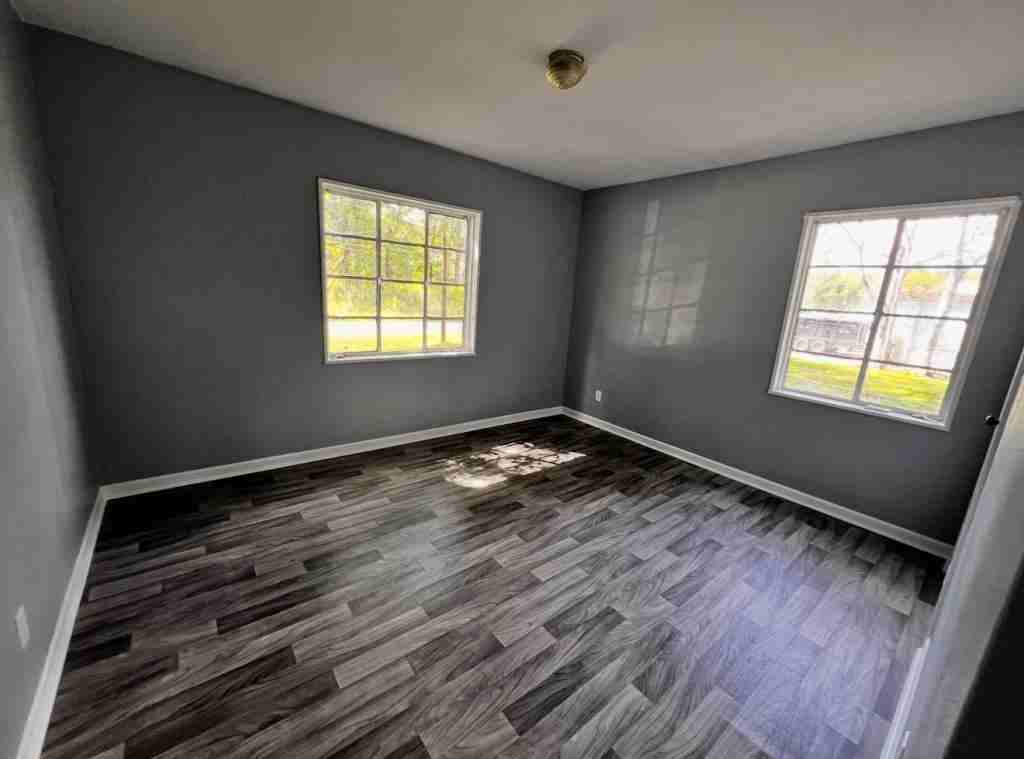 202 Sheppard Rd - Photo 7 of 14