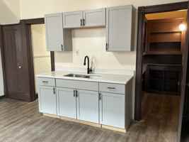 featured image of 3754 N 6th St