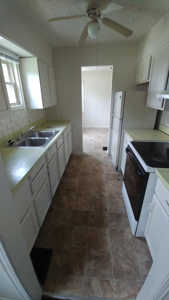 4206 Glenwood Drive - Photo 7 of 8