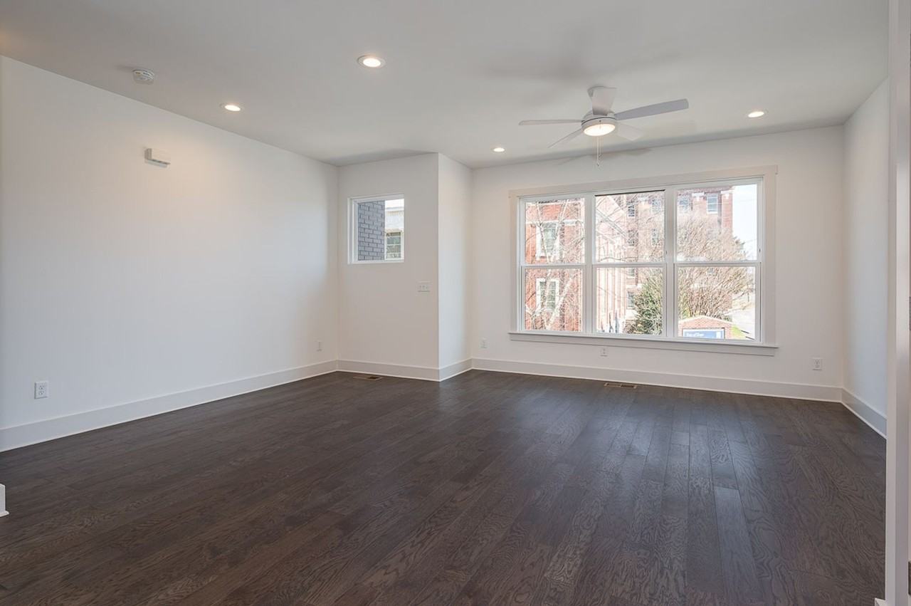 900 Meridian St - Photo 5 of 35