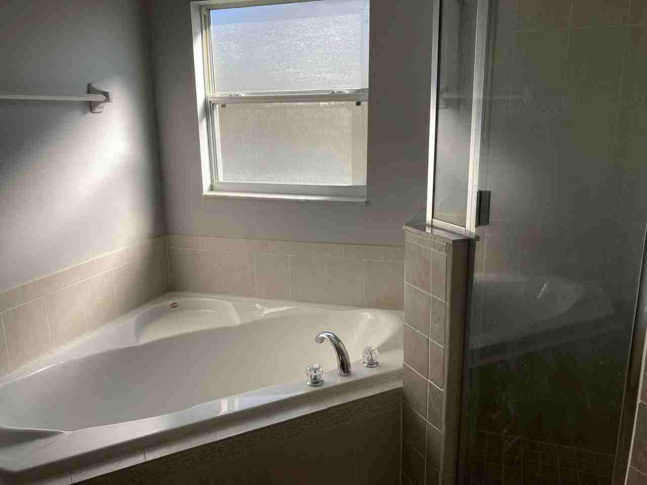 447 Knightsbridge Cir - Photo 7 of 13