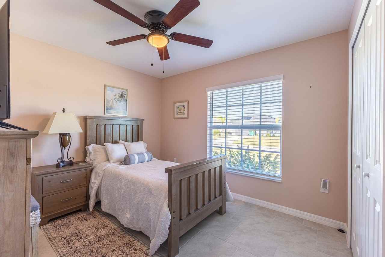 111 Naomi Pl - Photo 6 of 21