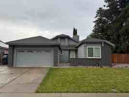 featured image of 921 Hickory Ave