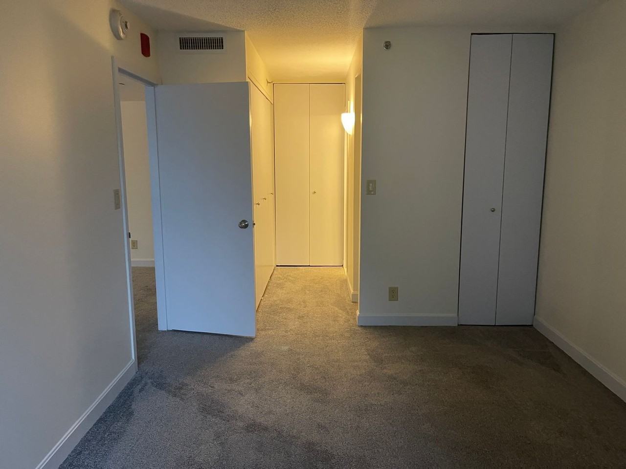 112 Huntington Avenue - Photo 4 of 18