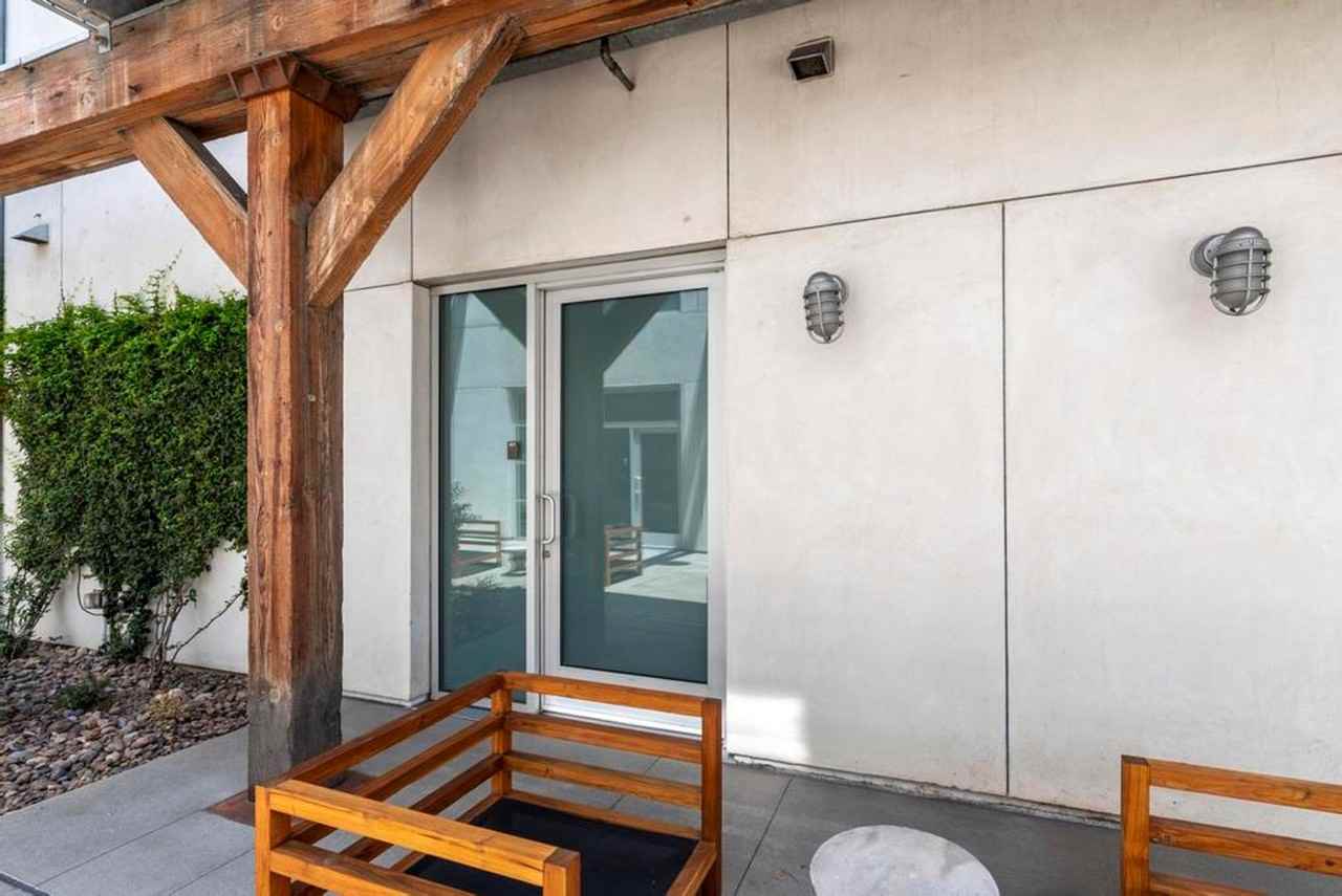 527 527 Molino St, Los Angeles, CA #107 - Photo 2 of 28