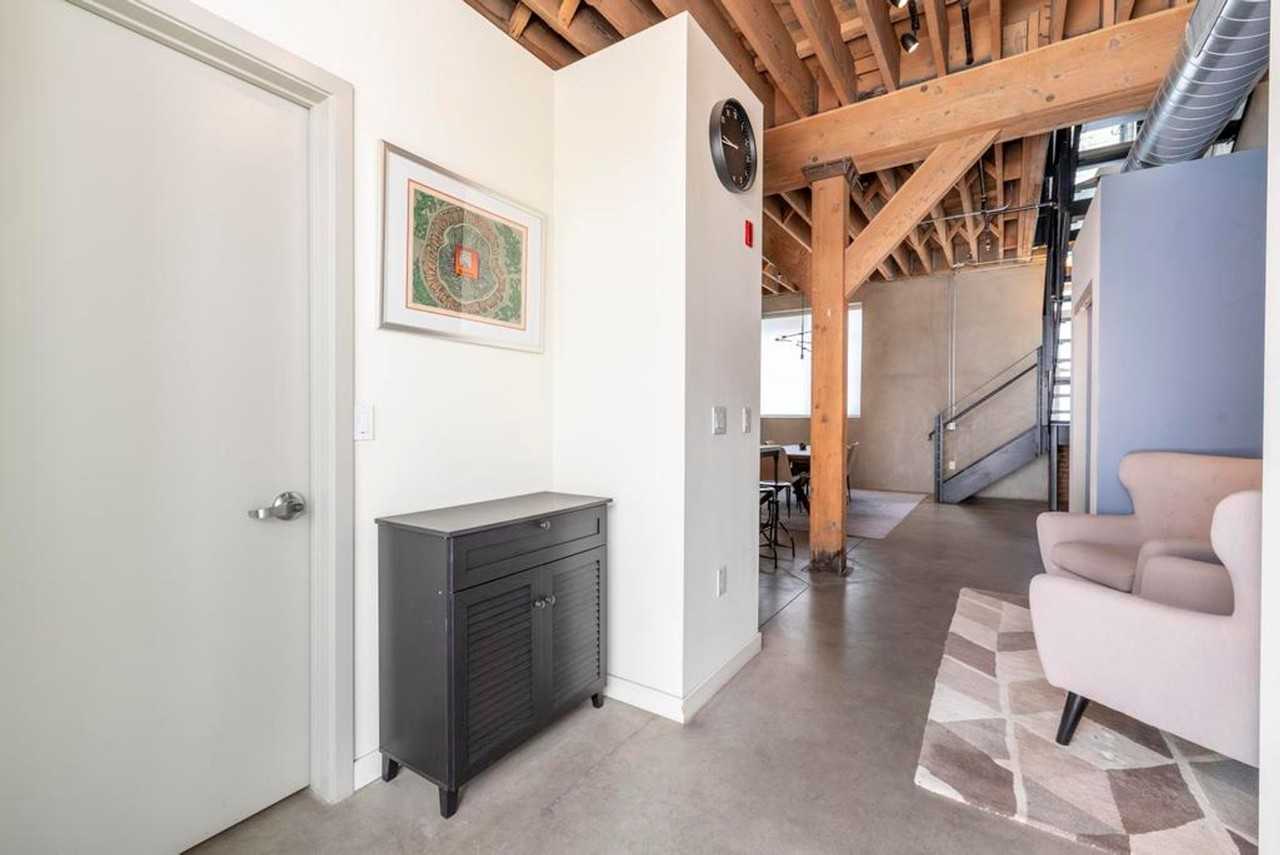 527 527 Molino St, Los Angeles, CA #107 - Photo 3 of 28