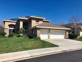 featured image of 19043 Fieldstone Ct