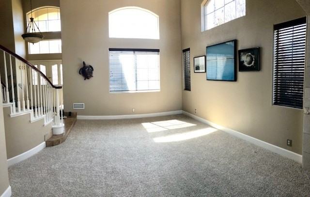 19043 Fieldstone Ct - Photo 2 of 30