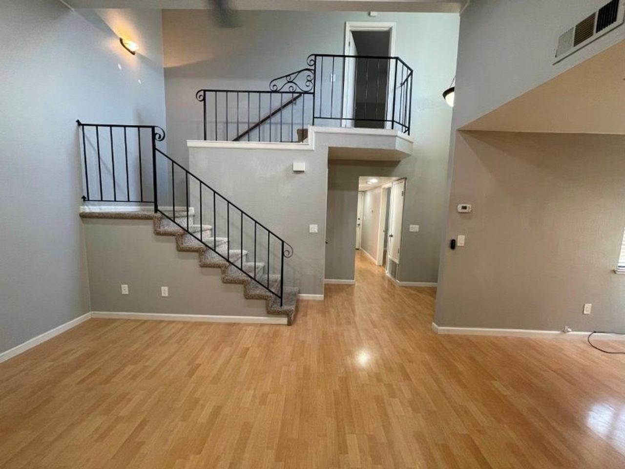 9311 Aizenberg Cir - Photo 2 of 22