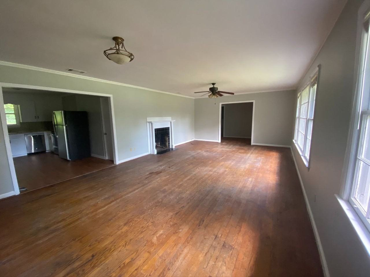 301 Pitt Moore Rd - Photo 2 of 12