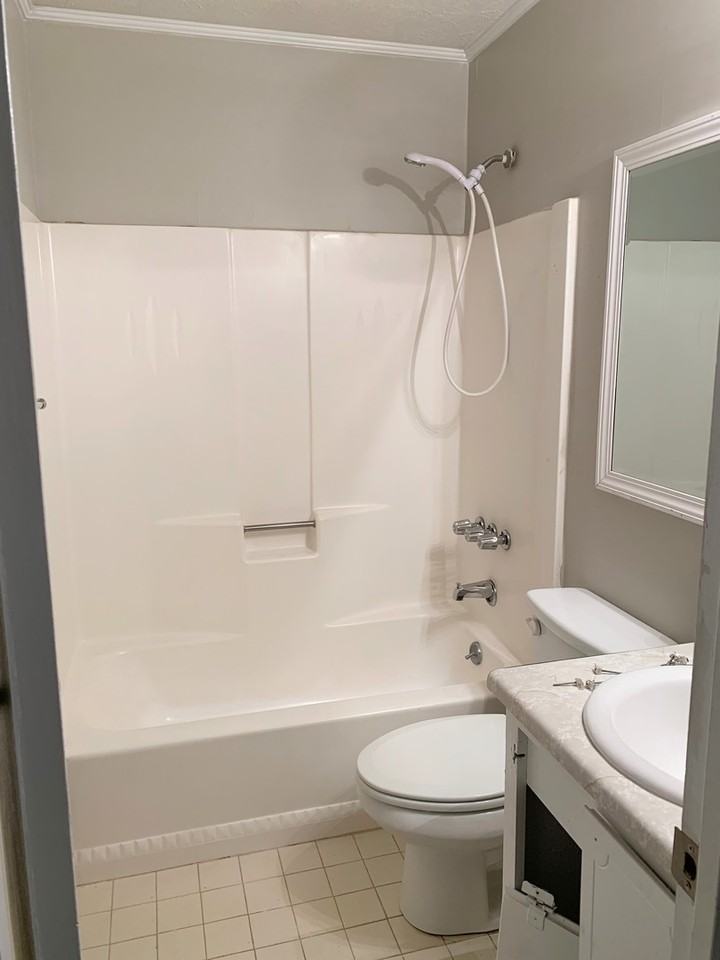 210 Merrywood Dr - Photo 7 of 12