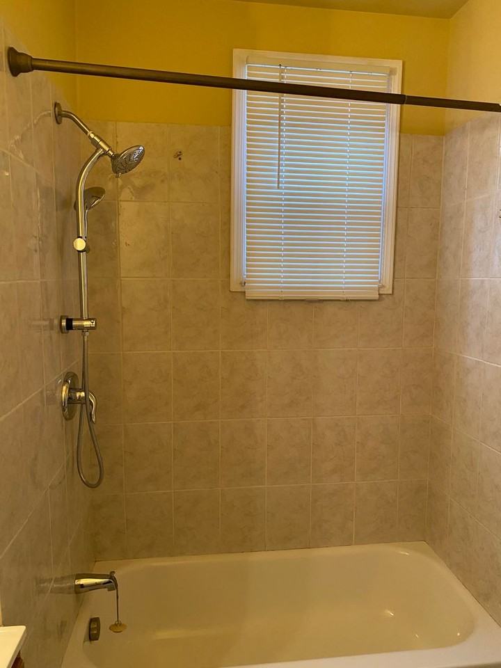 2126 W Baltimore St - Photo 7 of 14