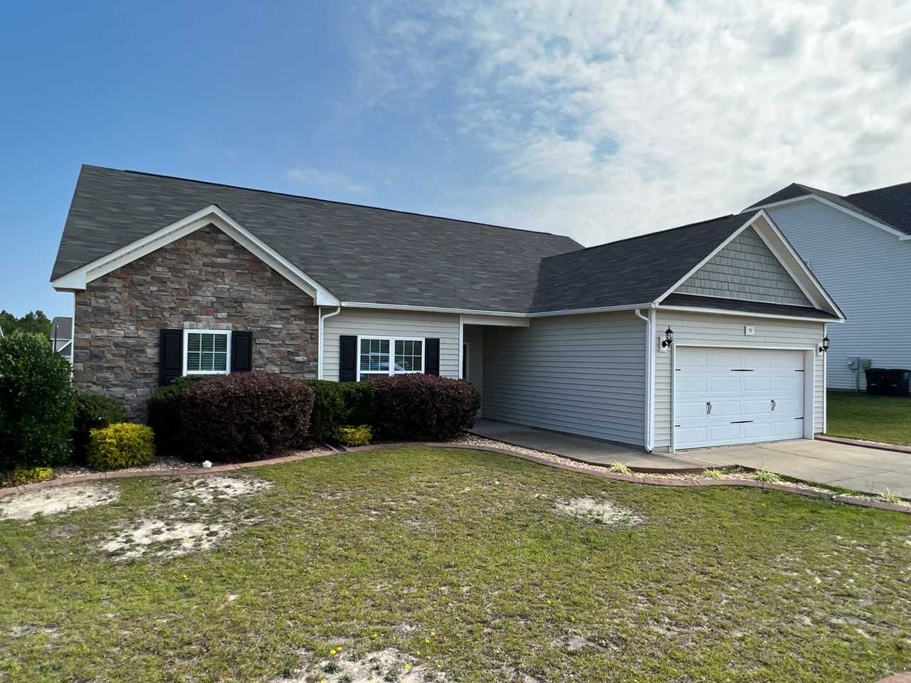 93 Samuel Nicholas Dr - Photo 2 of 23