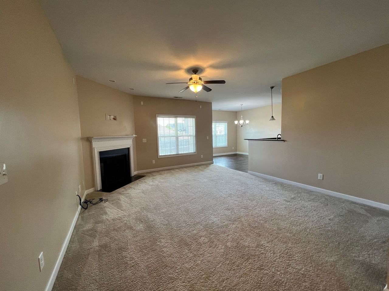 93 Samuel Nicholas Dr - Photo 3 of 23