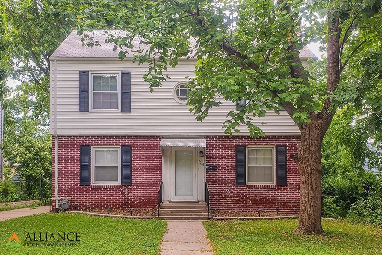 1818 Fairchild Ave - Photo 2 of 34