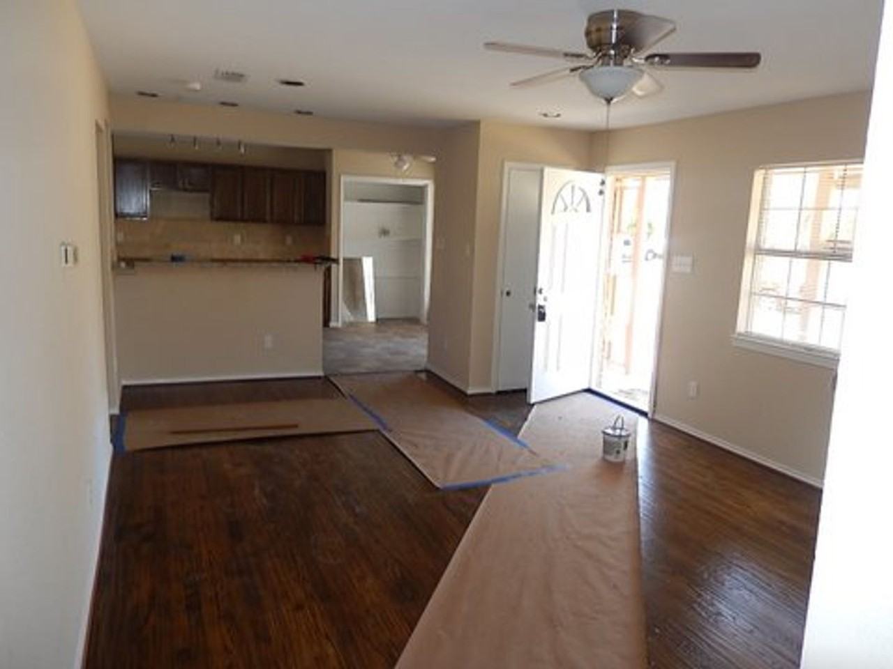 10818 Sharondale Lane - Photo 2 of 15