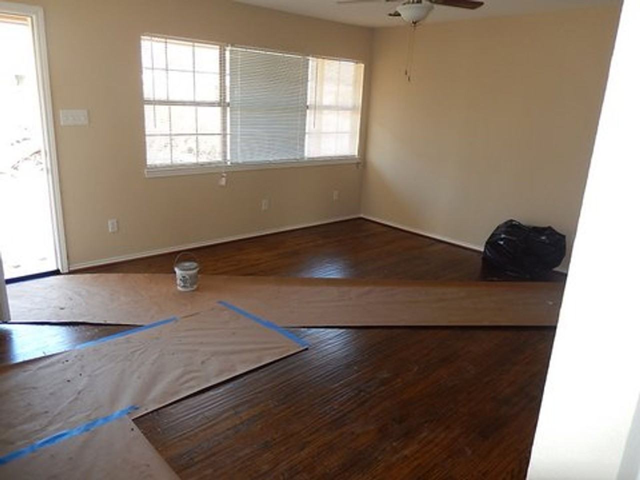 10818 Sharondale Lane - Photo 3 of 15