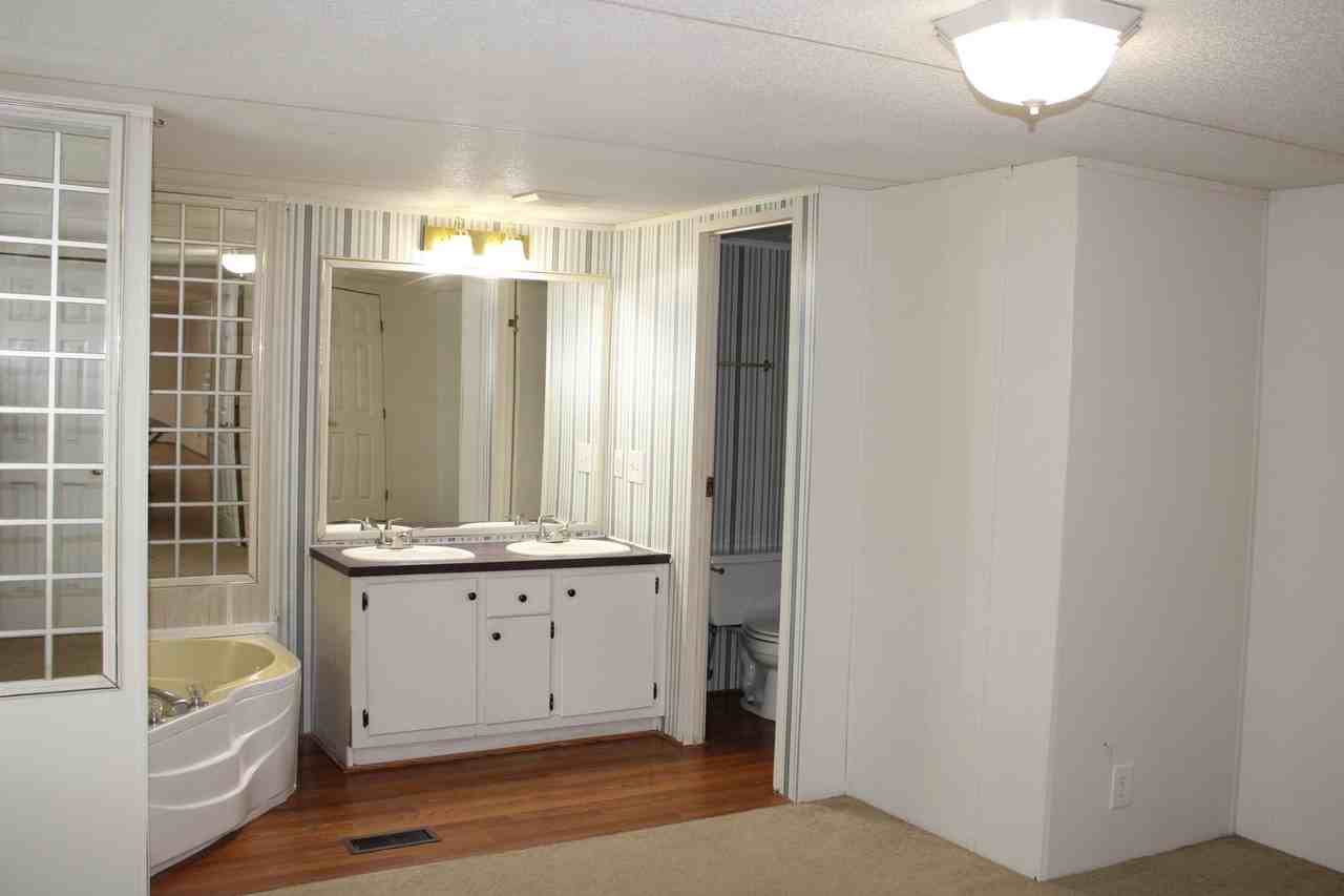 101 River Bluff Road - Photo 4 of 9