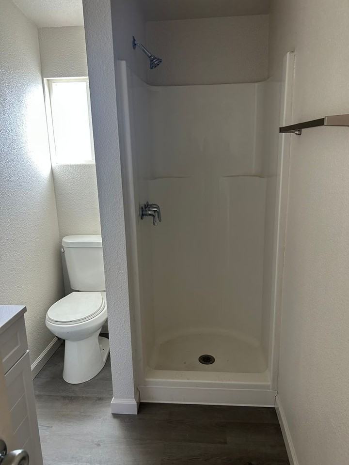 3801 Sherman Ln - Photo 3 of 17