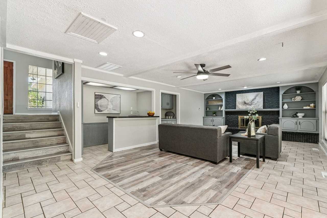 6000 Marlow Ln - Photo 5 of 26